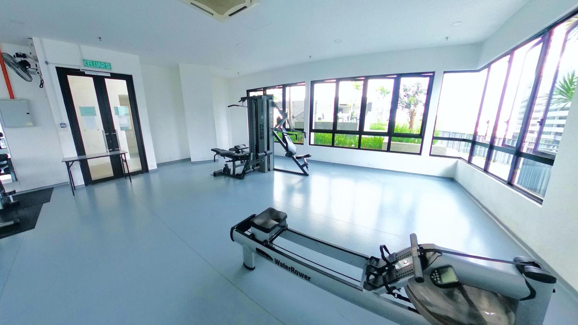 I-City Free Wifi 55Inch Smarttv Car Park Fit 5Pax Shah Alam Esterno foto